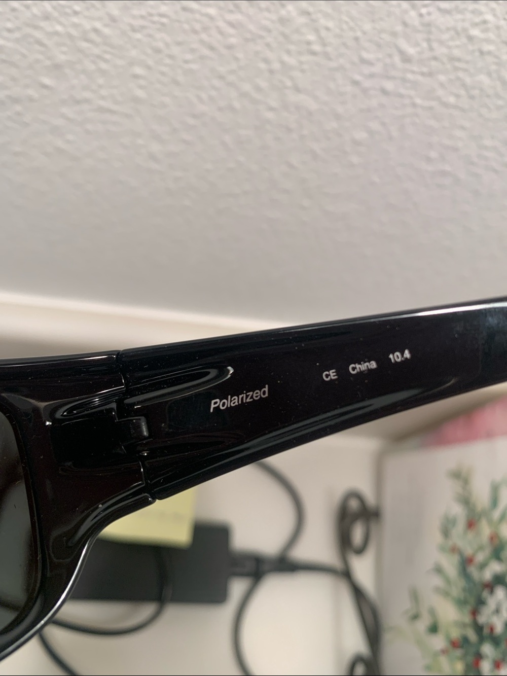 Native Black Men's Sunglasses with Dark Lenses - Picture 6 of 7
